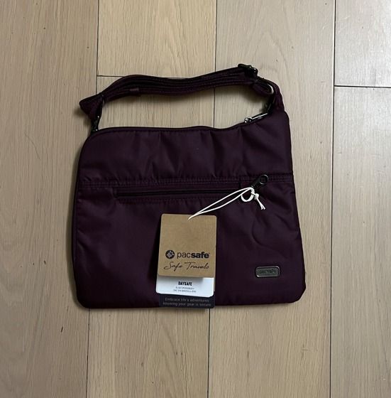 Pacsafe daysafe slim crossbody outlet