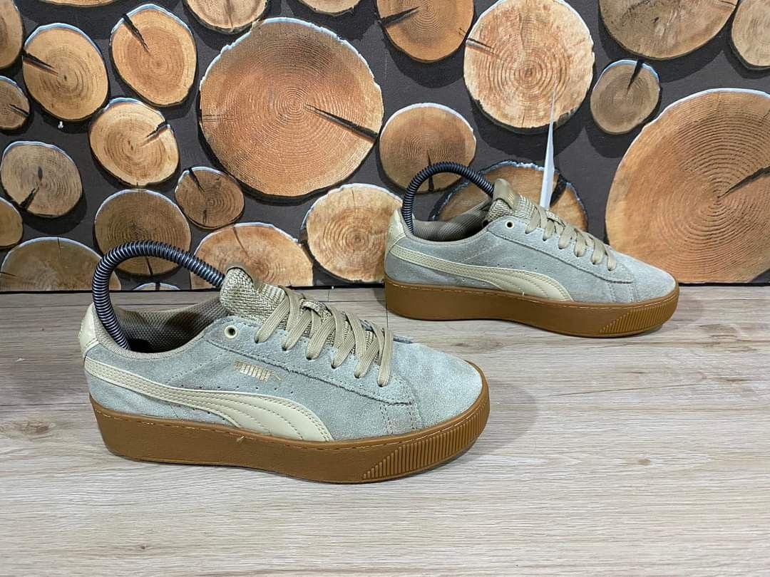 Puma vikky discount platform pebble