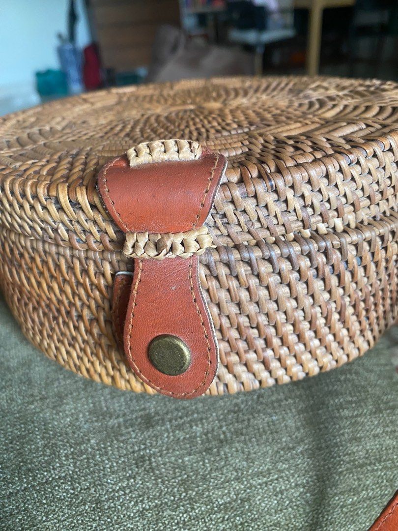 Round rattan sales sling bag