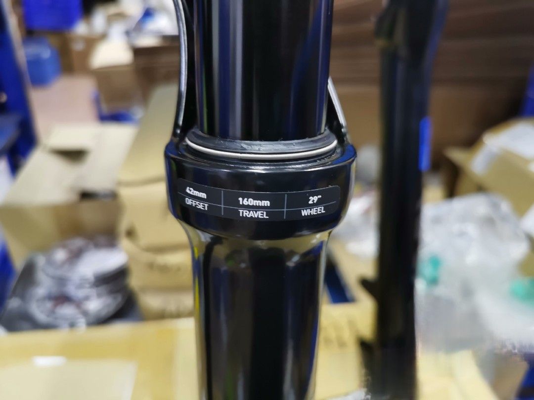 Rockshox yari sales 29 150mm