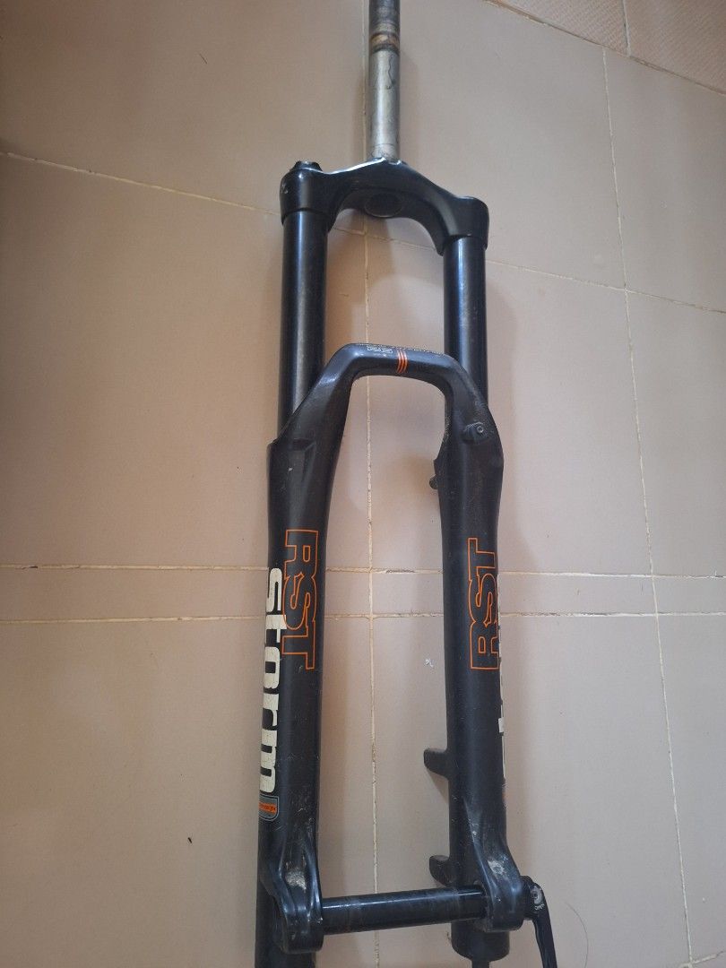 RST storm fork 160mm travel