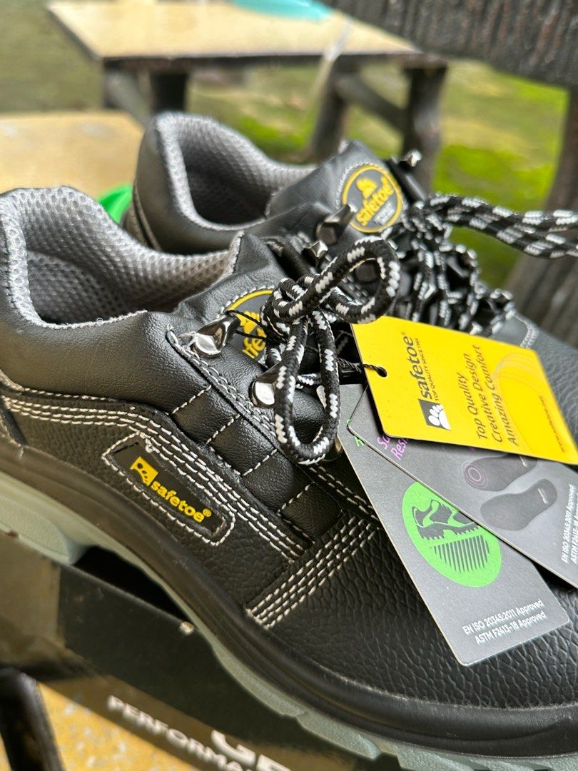 Branded safety trainers hot sale