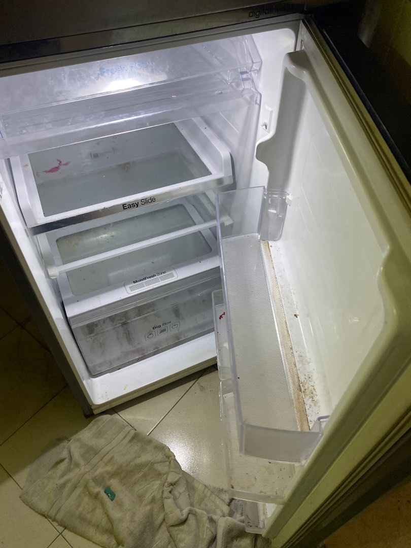 Samsung 2 door Refrigerator (Peti Ais), TV & Home Appliances, Kitchen ...