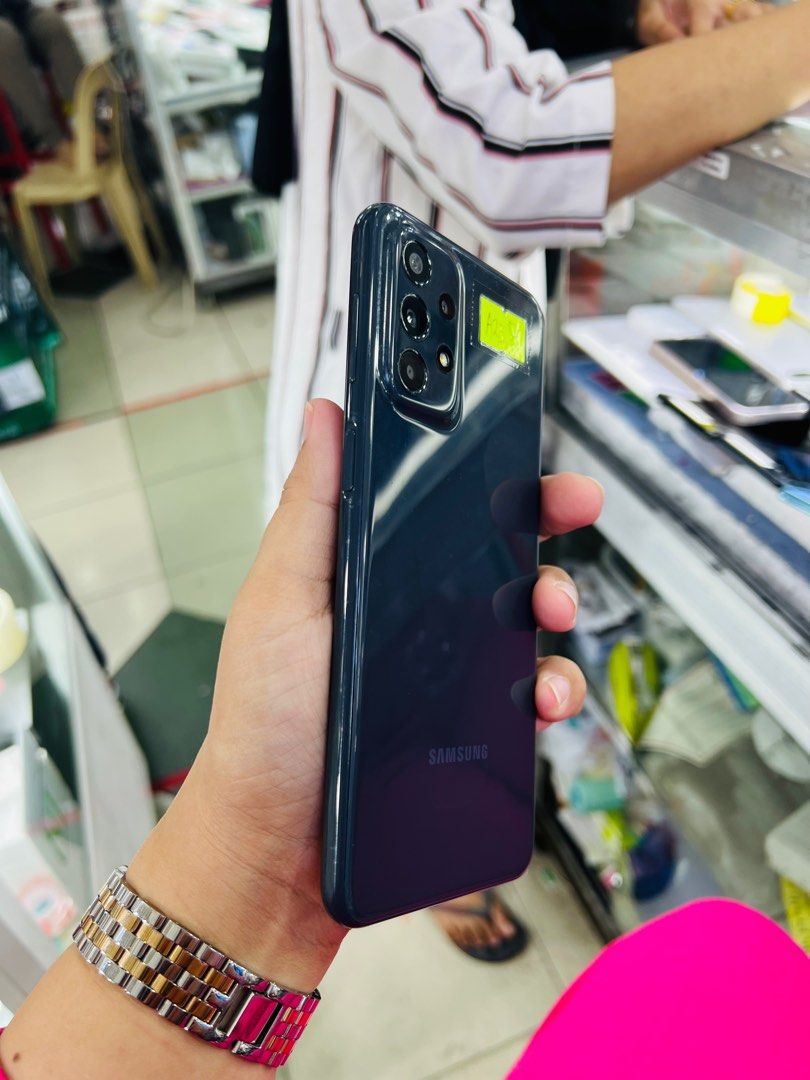 Samsung A23 5g Dualimsim FU (Category: Samsung) located in San Juan City. Submitted by javedsgadgetshop (Listing ID 1274813040, Image 3). Description: OPEN FOR INSTALLMENT VIA CREDIT CARD/GGIVES & SWAP/TRADE-IN! WE BUY AND SELL ( ANYKINDS OF UNIT BINIBILI PO NAMIN)! PTPA : Padelete po f bawal Read ❗️Onhand ‼️ Samsung A23 5G •128gb •NTC Variant •Good batt health •Factory Unlock •95% Smoothness •No hidden issue | No Repaired •100% Authentic | Not R