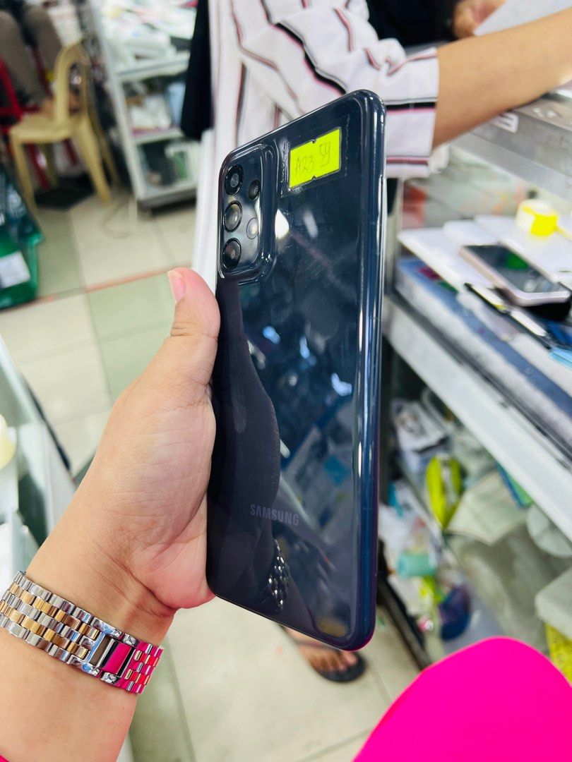 Samsung A23 5g Dualimsim FU (Category: Samsung) located in San Juan City. Submitted by javedsgadgetshop (Listing ID 1274813040, Image 2). Description: OPEN FOR INSTALLMENT VIA CREDIT CARD/GGIVES & SWAP/TRADE-IN! WE BUY AND SELL ( ANYKINDS OF UNIT BINIBILI PO NAMIN)! PTPA : Padelete po f bawal Read ❗️Onhand ‼️ Samsung A23 5G •128gb •NTC Variant •Good batt health •Factory Unlock •95% Smoothness •No hidden issue | No Repaired •100% Authentic | Not R