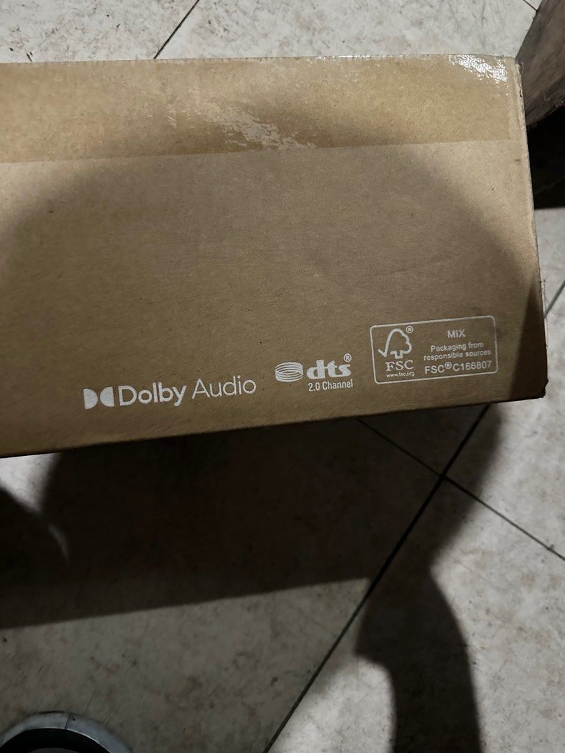 Samsung HW-C400 sound bar (Category: Soundbars, Speakers & Amplifiers) located in Antipolo. Submitted by nil.nil1 (Listing ID 1274818100, Image 2). Description: Brand new selaed samsung Hw-C400 sound bar.