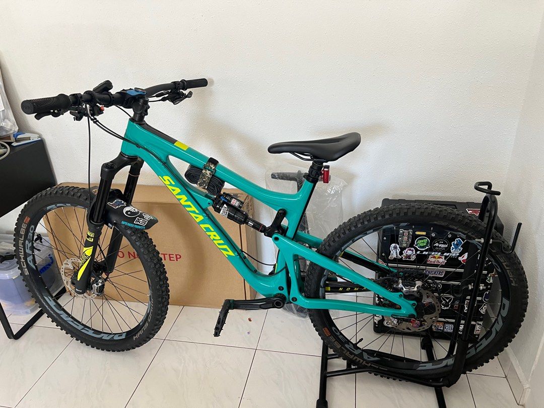 Santa cruz shop nomad 3 specs