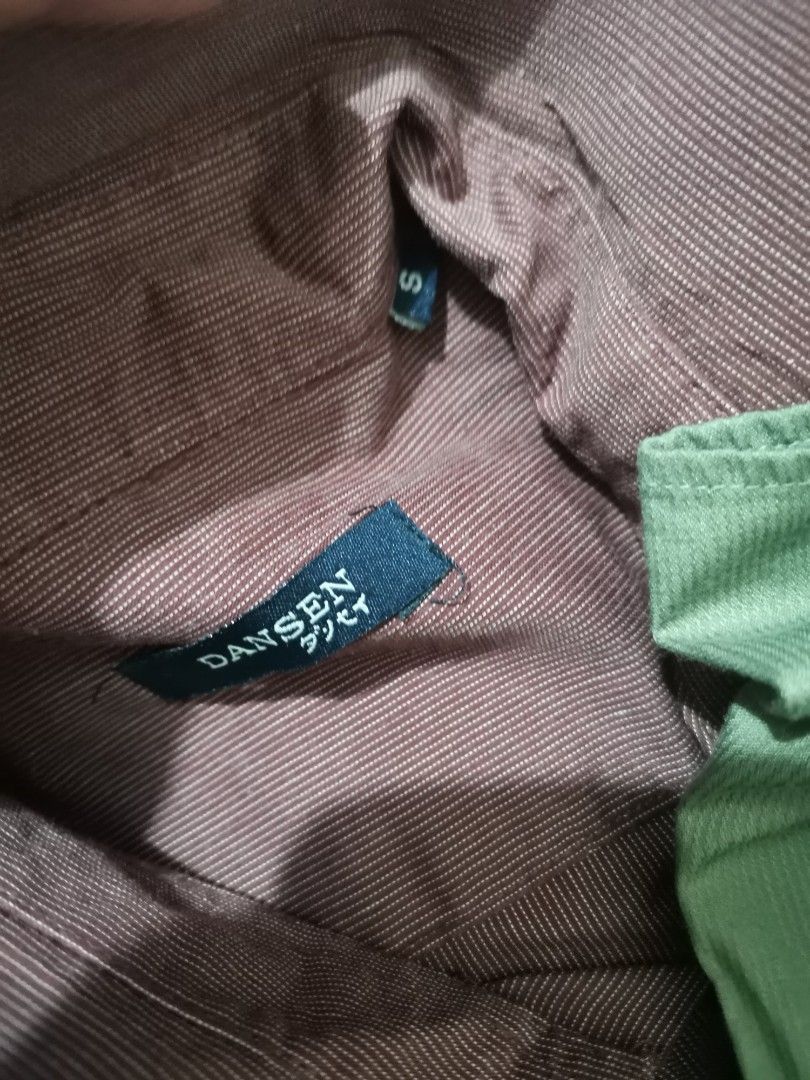 SET Longsleeves Small (Category: Formal Shirts) located in Pasig City. Submitted by dehoarding (Listing ID 1274705963, Image 2). Description: Selling all for 500 Size small See pics.