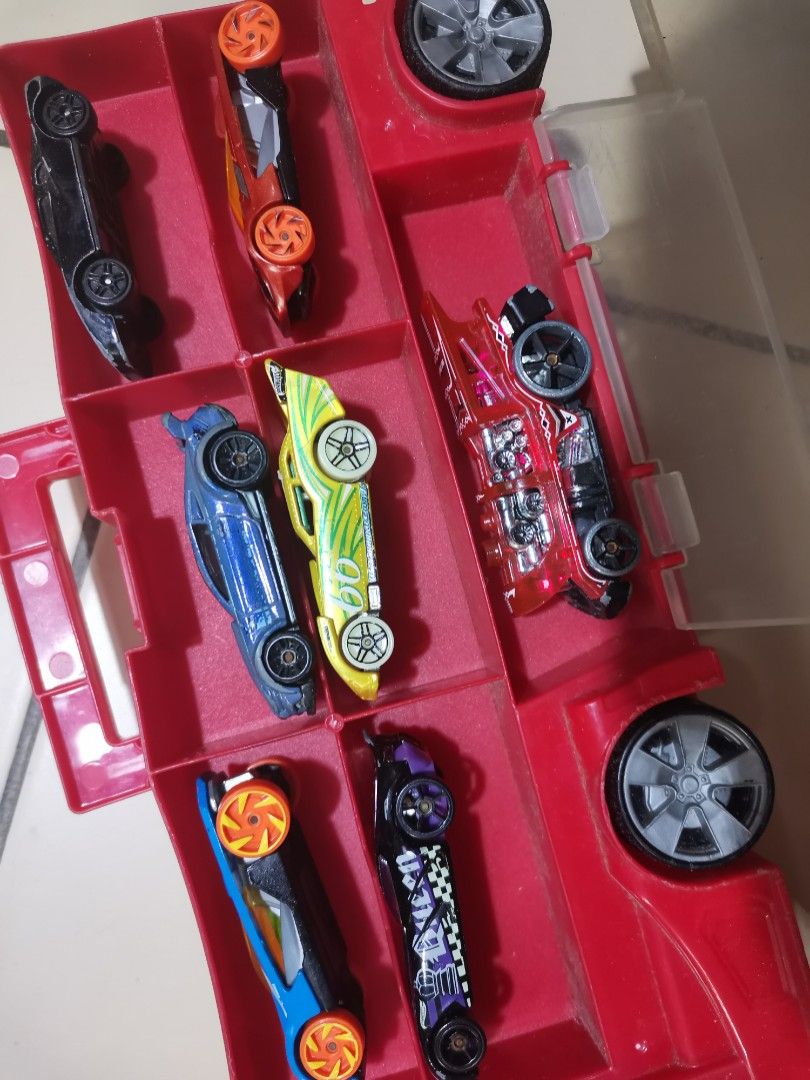 Set of Hot Wheel Cars, Hobbies & Toys, Toys & Games on Carousell