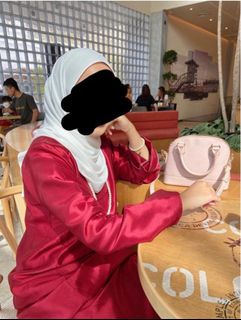 (Category: ) located in . Submitted by cukinaaaa (Listing ID 1274651287, Image 1). Description: .