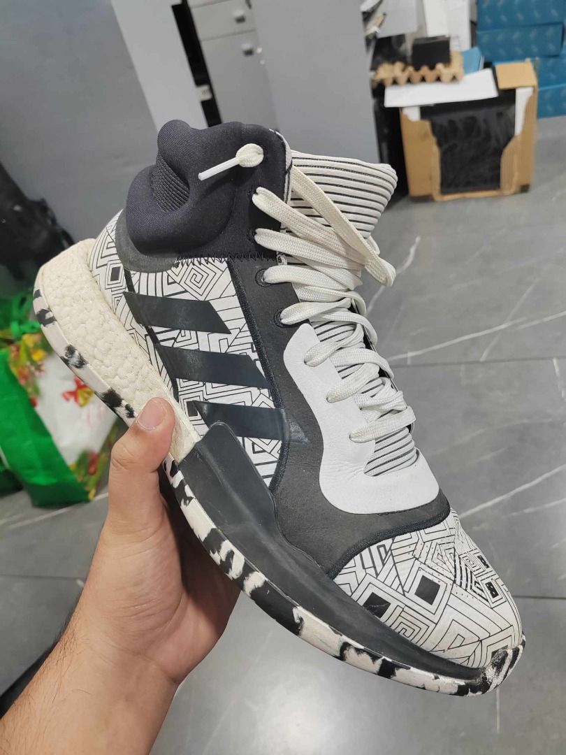 Adidas boost deals size 14