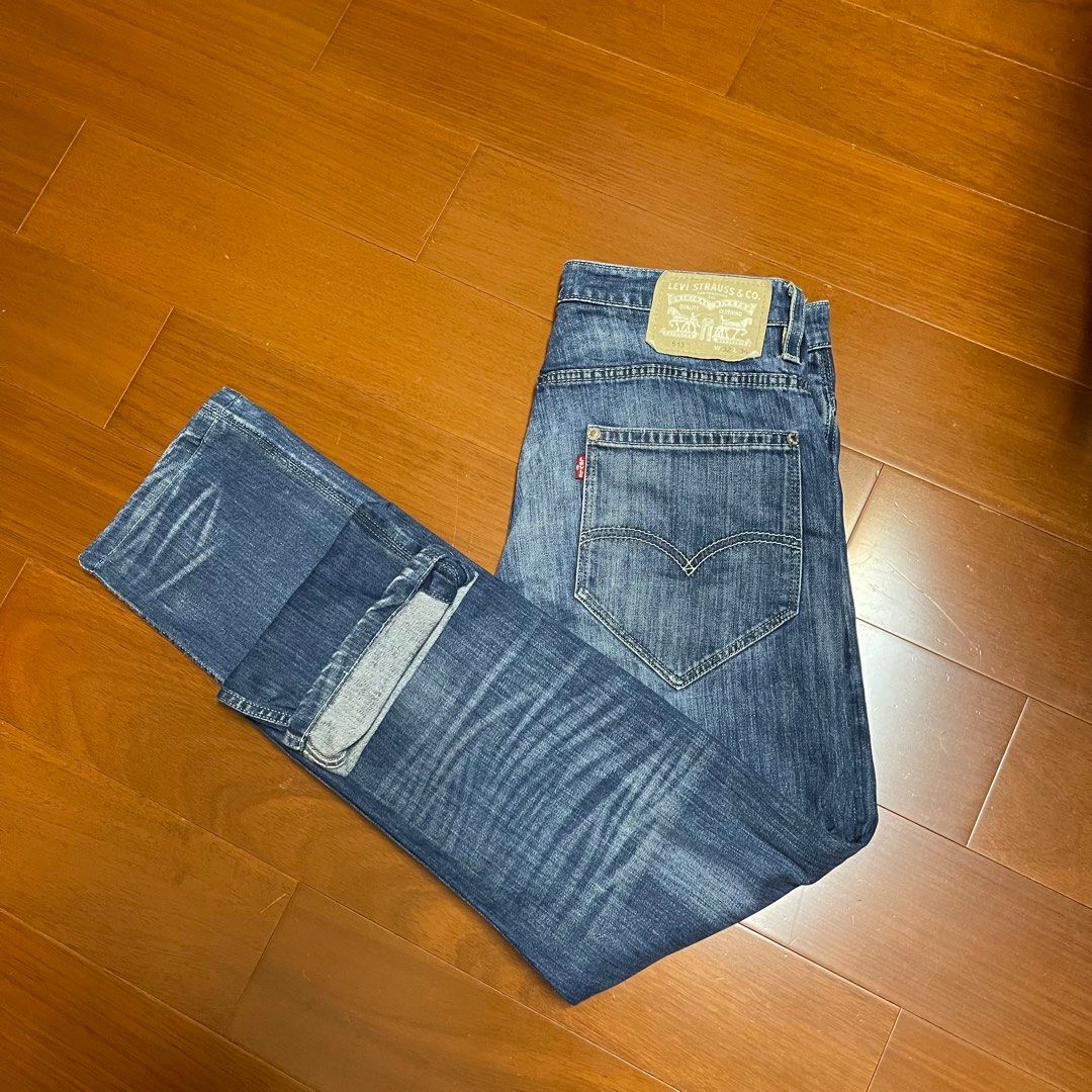 32 levis online