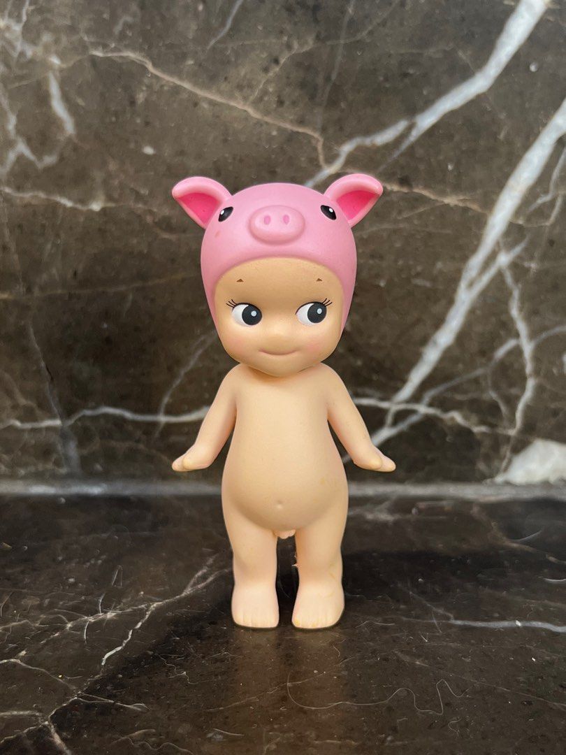 sonny angel pig (surgery & flawed) (Category: Designer & Blind Box Toys) located in Muntinlupa City. Submitted by isa.declutters (Listing ID 1274651851, Image 1). Description: can provide extra tack it or you can diy glue stick as well to create a neck for this baby.