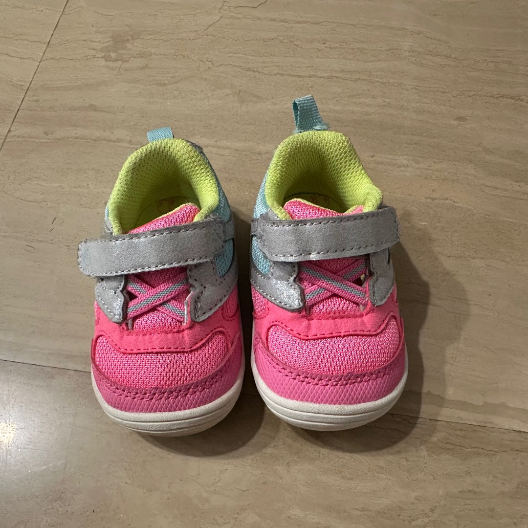 Stride rite size 3 sales baby