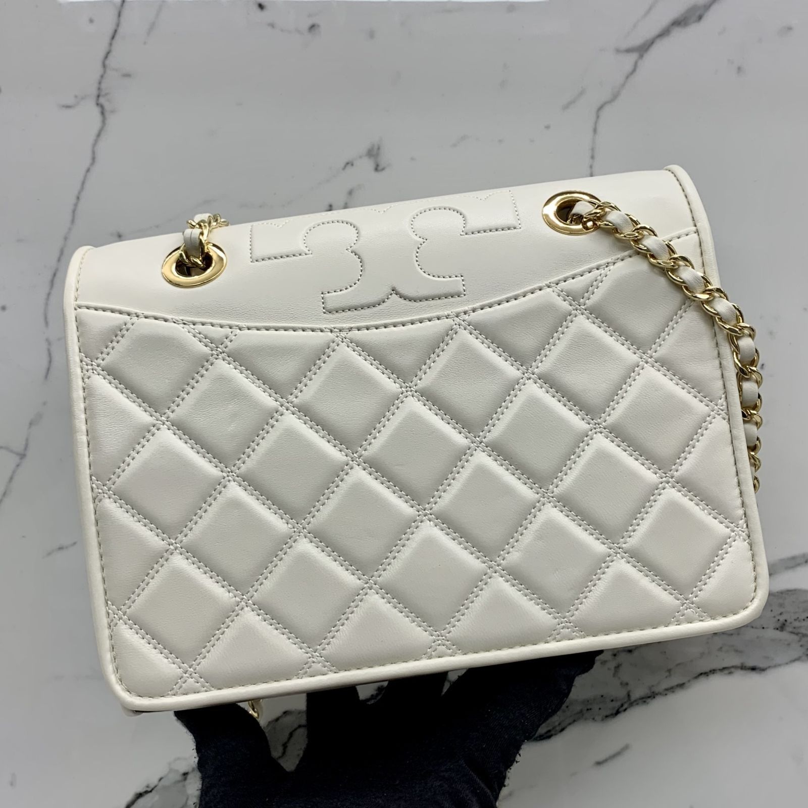 TORY BURCH WHITE SAVANNAH FLEMING CHAIN SHOUDLER BAG 237044301