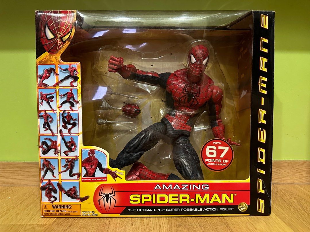 Toy Biz Marvel Spiderman / Spider-Man Ultimate 18” Super Poseable Action  Figure