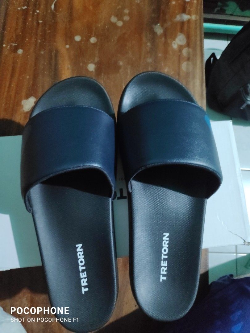 Tretorn slides