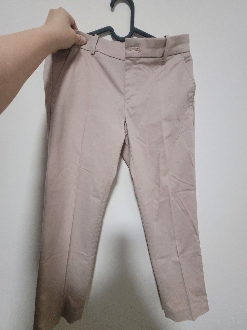 Uniqlo Pants, Women's Fashion, Bottoms, Other Bottoms on Carousell