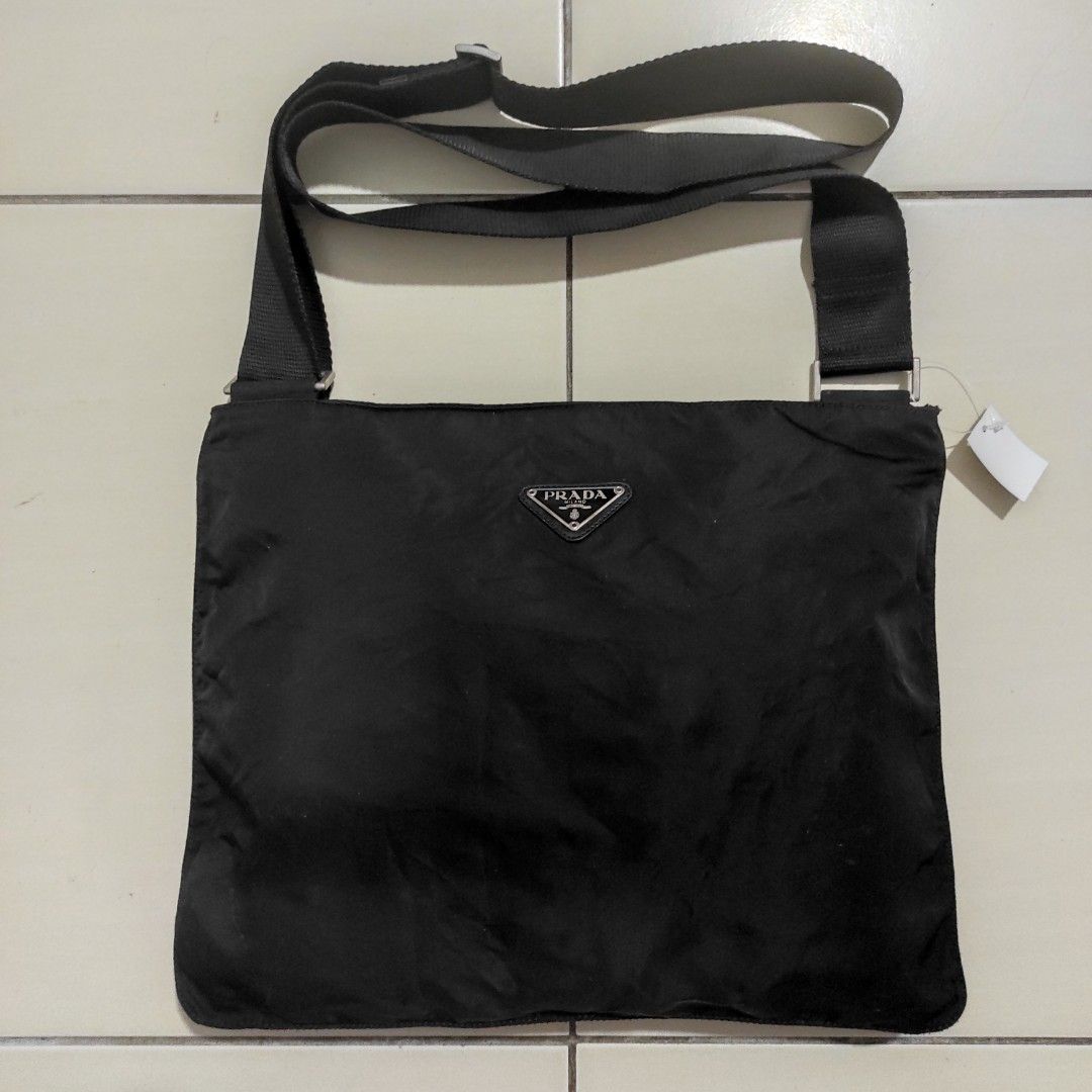 Vintage prada messenger bag on sale