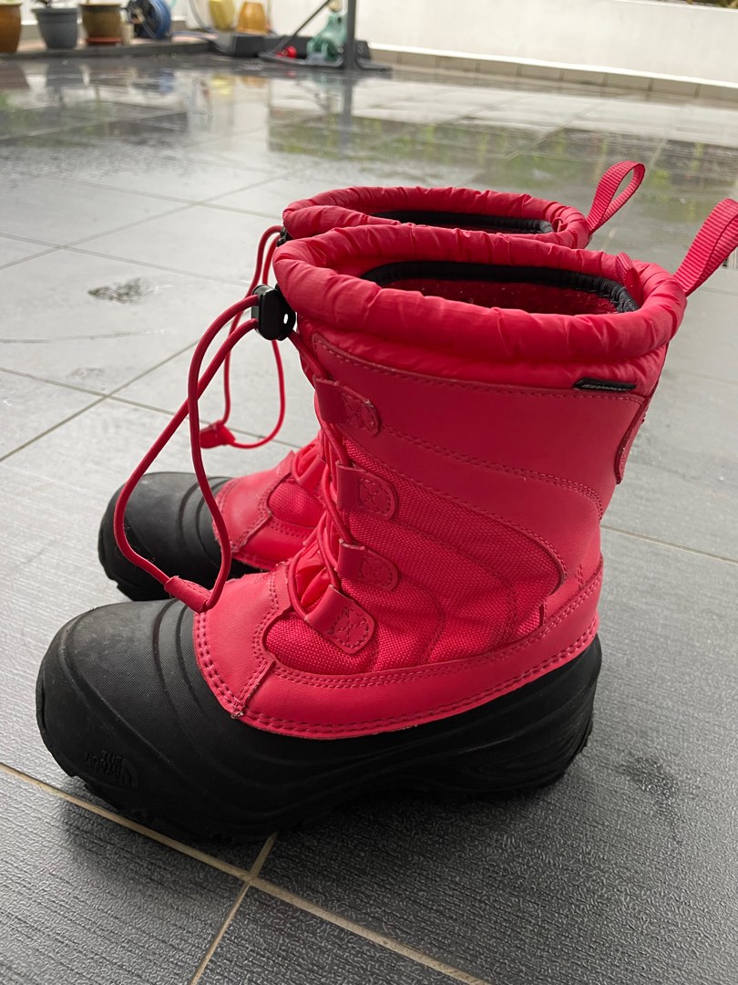 Red winter sales boots women's