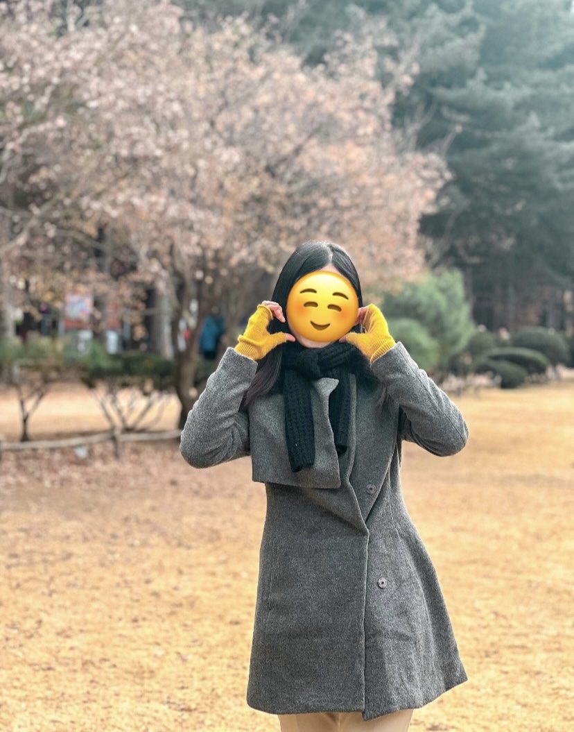 Winter Wool Coat Small (Category: Coats, Jackets and Outerwear) located in Las Pinas. Submitted by heykish (Listing ID 1274822965, Image 2). Description: Used once during our last trip to Korean Nov 2023. Shipping fee - c/o buyer.