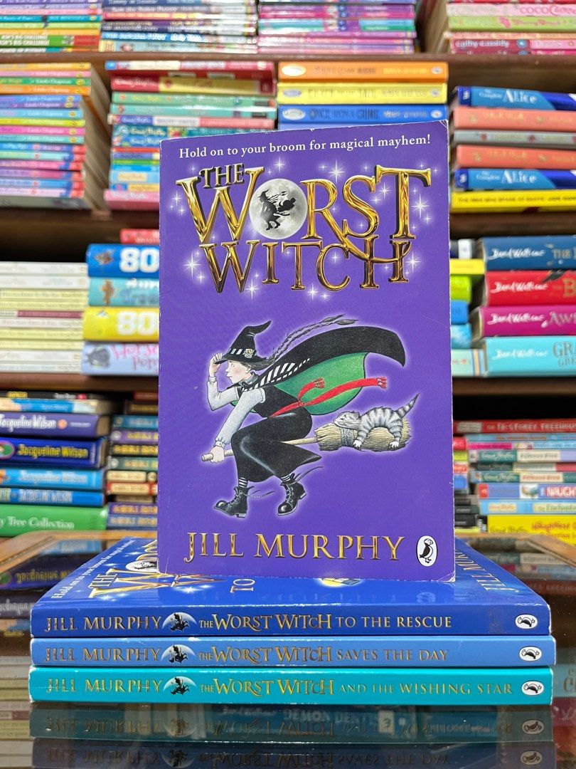 Worst Witch Complete Series 8 books (Category: Storybooks) located in Pavia. Submitted by 7hegirlwholived (Listing ID 1274641587, Image 3). Description: 𝐓𝐡𝐞 𝐖𝐨𝐫𝐬𝐭 𝐖𝐢𝐭𝐜𝐡 𝐁𝐨𝐨𝐤 𝐒𝐞𝐫𝐢𝐞𝐬 𝐁𝐲 𝐉𝐢𝐥𝐥 𝐌𝐮𝐫𝐩𝐡𝐲 ⭐️𝐈𝐧 𝐯𝐞𝐫𝐲 𝐆𝐨𝐨𝐝 𝐔𝐬𝐞𝐝 𝐂𝐨𝐧𝐝𝐢𝐭𝐢𝐨𝐧 ⭐️𝐖𝐢𝐭𝐡 𝐈𝐥𝐥𝐮𝐬𝐭𝐫𝐚𝐭𝐢𝐨𝐧𝐬 𝗣𝗿𝗲𝗽𝗮𝗿𝗲 𝘁𝗼 𝗯𝗲 𝘄𝗵𝗶𝘀𝗸𝗲𝗱 𝗮𝘄𝗮𝘆 𝘁𝗼 𝗮 𝗺𝗮𝗴𝗶𝗰𝗮𝗹 𝘄𝗼𝗿𝗹𝗱 𝗼𝗳 𝘄𝗶𝘁𝗰𝗵𝗲𝘀 𝗮𝗻𝗱 𝗯𝗼𝗮𝗿𝗱𝗶𝗻𝗴 �
