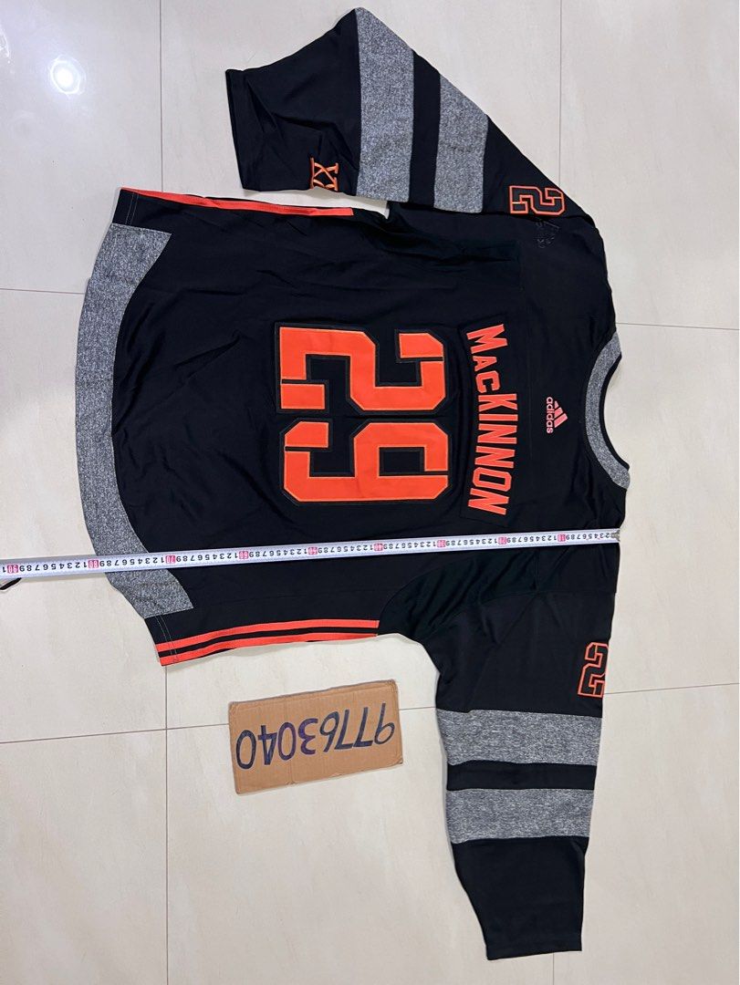 XXL size 63 78cm Nathan MacKinnon TEAM NORTH AMERICA 2016 WORLD
