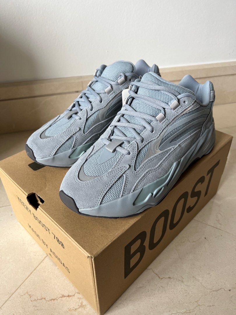 Adidas yeezy boost discount 700 v2 hospital blue