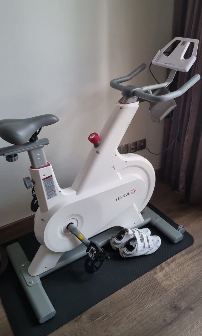 Mat for spin bike clearance