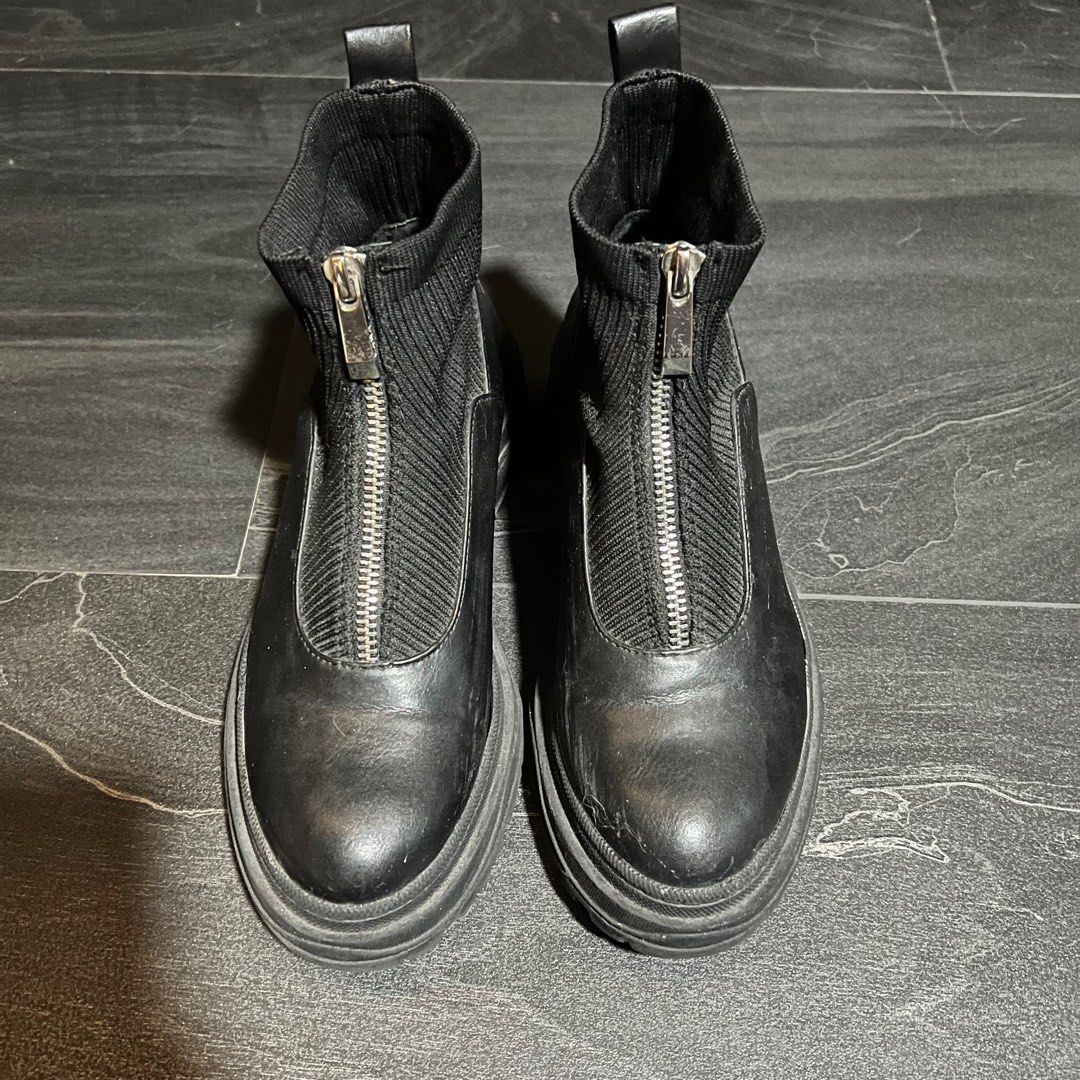 Front zip hotsell boots zara
