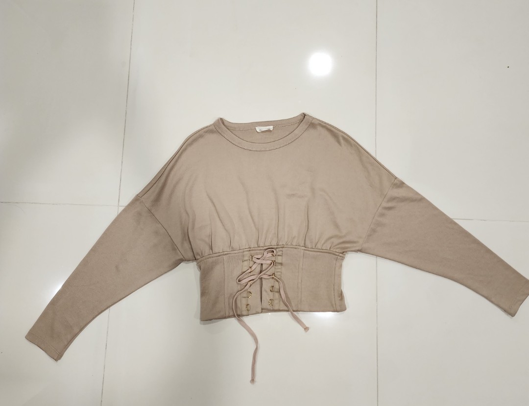 Zara Seamless Crop Top Brown (BNWT), Women's Fashion, Tops, Longsleeves on  Carousell