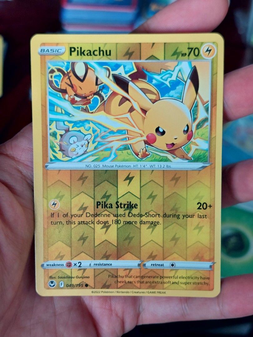silver pikachu pokemon card Pikachu 2000 Pokemon Japanese Gold,Silver, to a New World #025 CGC Pri –  Yamacardo main image 0