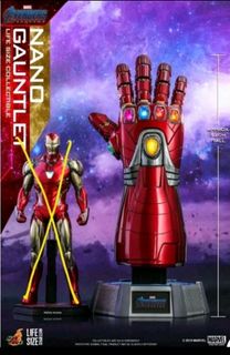 ホットトイズ LMS007 レプリカ アイアンマン ナノ・ガントレット 1/1