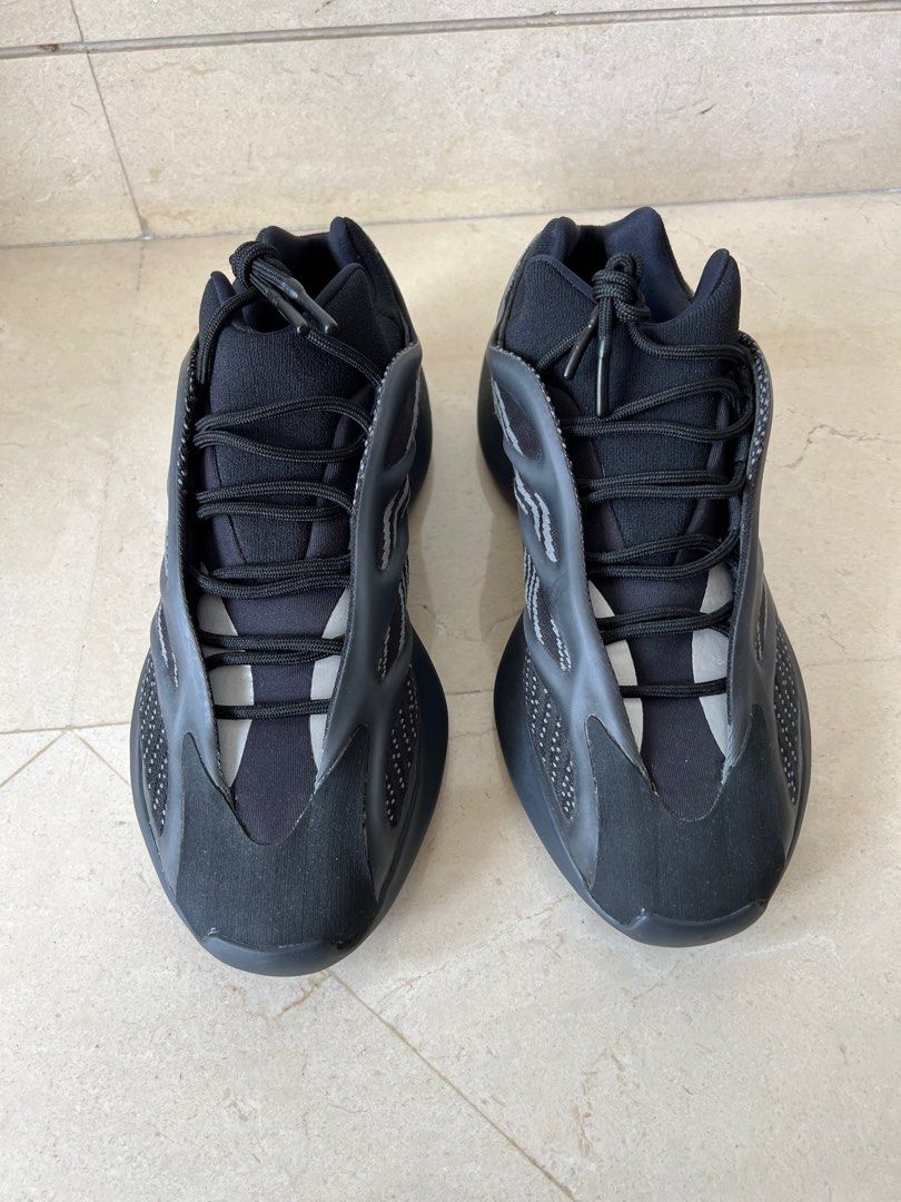 Adidas Yeezy 700 v3 Alvah