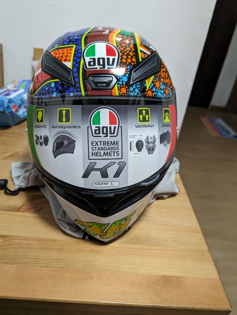 AGV K1 dreamtime Valentino Rossi full face helmet Motorcycles