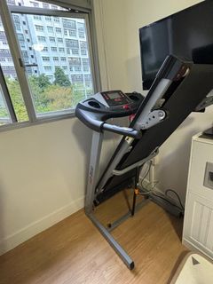 (Category: ) located in . Submitted by project.declutter (Listing ID 1275052038, Image 1). Description: .