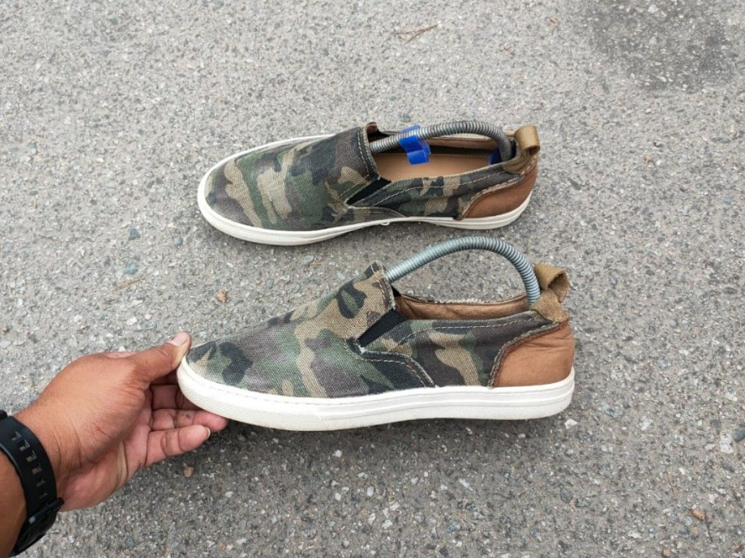 Aldo deals camouflage shoes