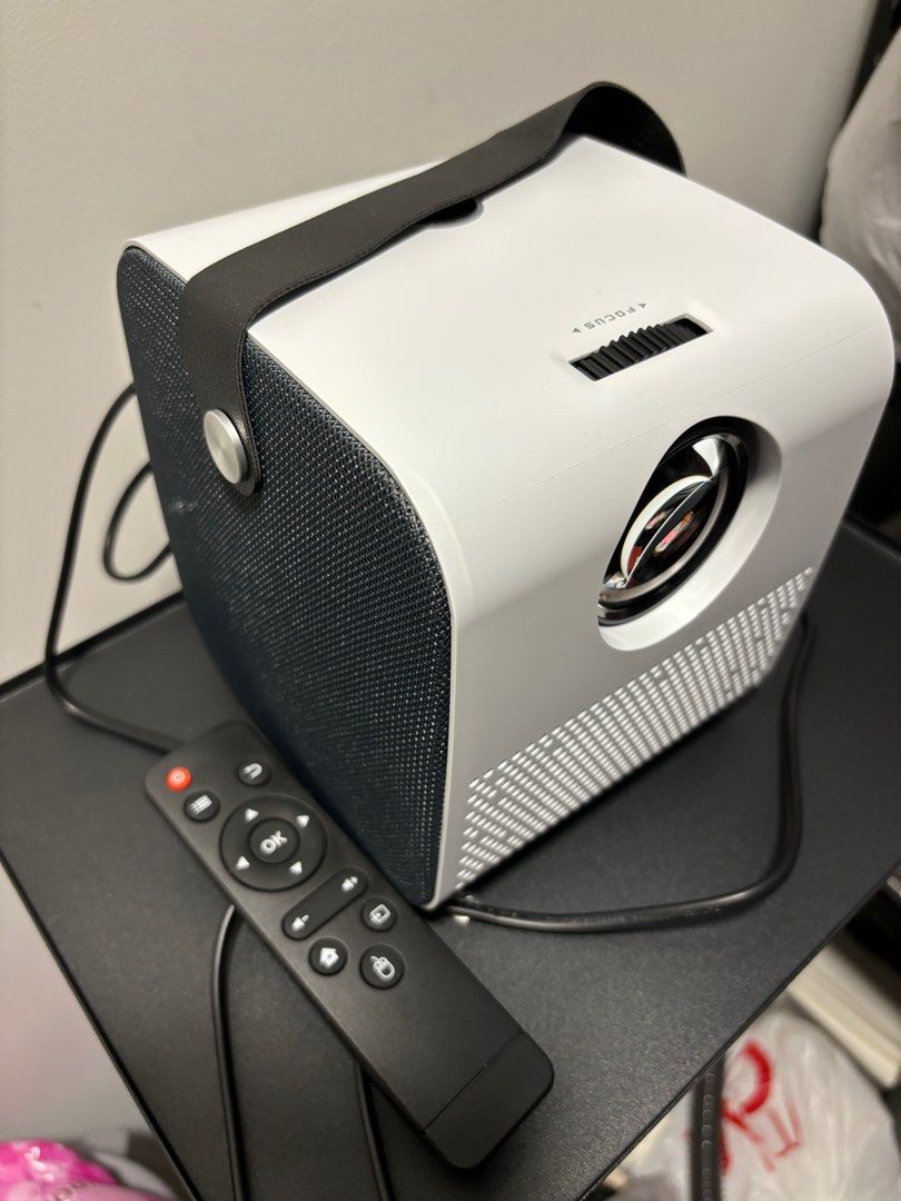 Projector Q3 Android Q3 HD Projector, TV & Home Appliances, TV & Entertainment ...