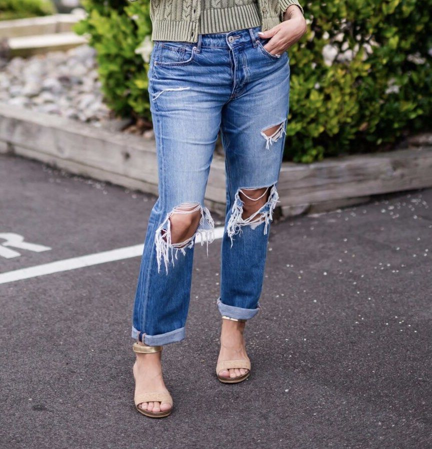 Tomgirl vs sale mom jeans