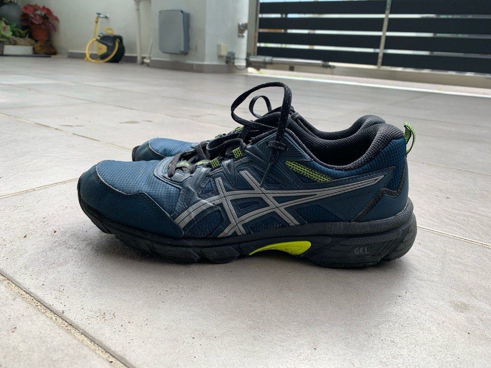 Asics Gel Venture 8 AWL 8.5uk Sports Equipment Other Sports