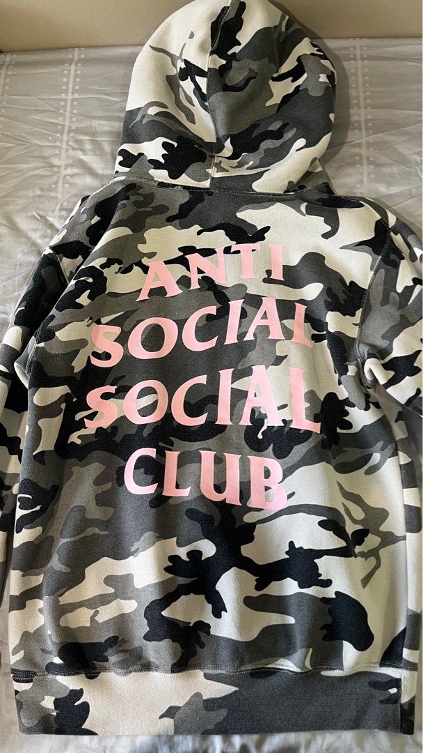 Assc camo hoodie top