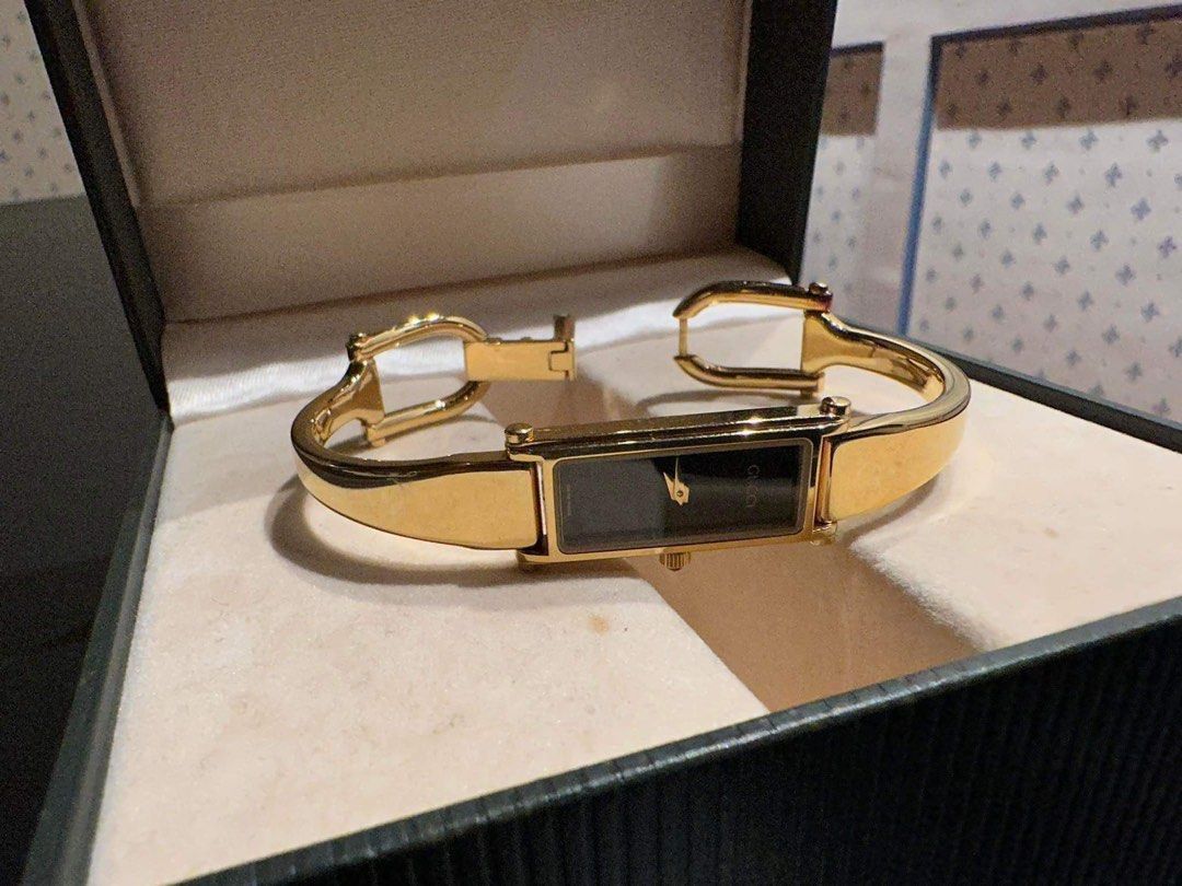 Authentic gucci gold bangle for ladies, Women's Fashion, Watches ...