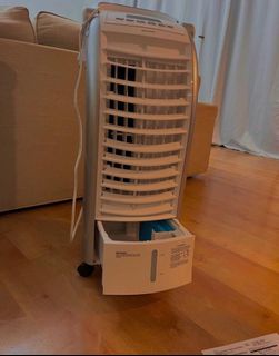 (Category: ) located in . Submitted by perfect_2482 (Listing ID 1275030108, Image 1). Description: .