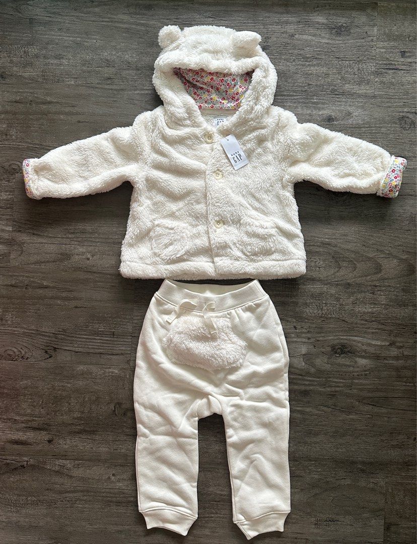 Gap snowsuit baby boy sale