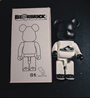 直営店限定 ベアブリック 玩具 BEARBRICK 黑白布米奇500% 興趣及遊戲