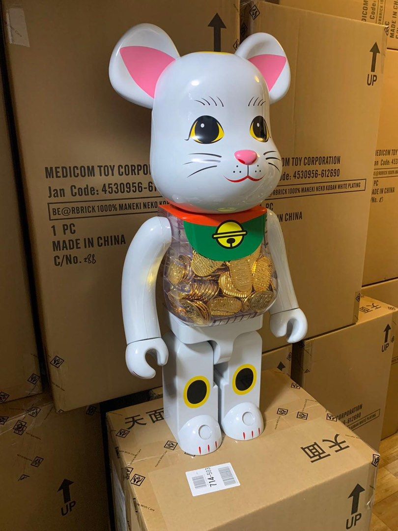 現貨］BE@RBRICK 招財貓小判白メッキ1000％, 興趣及遊戲, 玩具