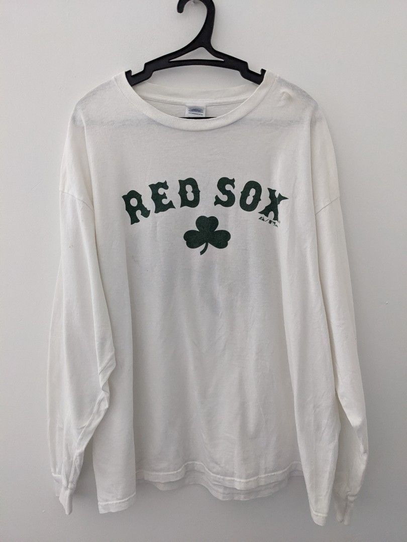 Long sleeve red sox shirt deals