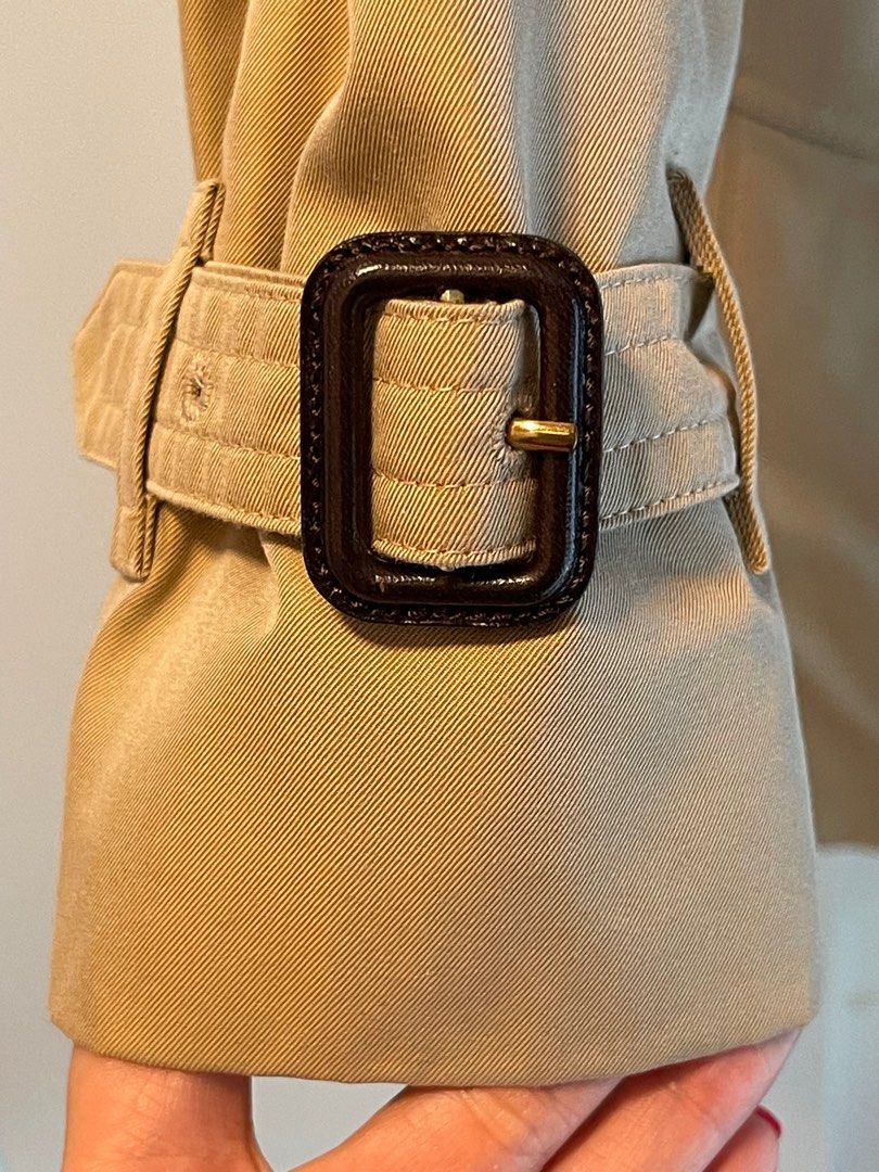 Burberry the Kingston UK4 IT36 Carousell