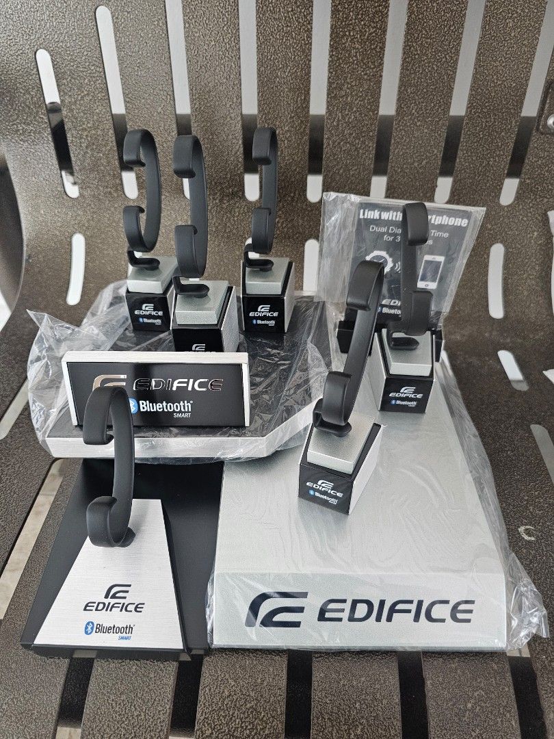 Casio watch display stand, Men's Fashion, Watches & Accessories