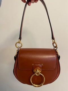 （分類：）位於 。 由 bgacg 提交（商品編號 1275051135，圖片 1）。簡介： 。